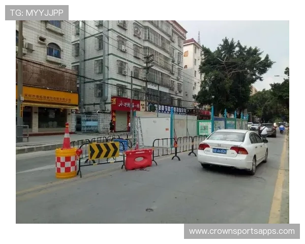 人墙必须退到9.15米吗？规则如何判定防守方违规？