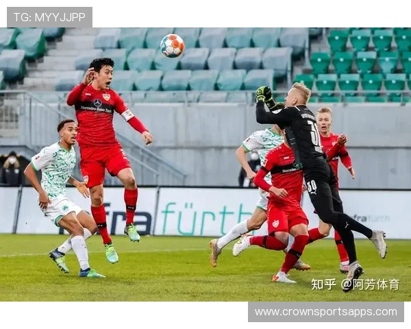 热刺边路猛攻却中路瘫痪，真能靠一条路走到底？